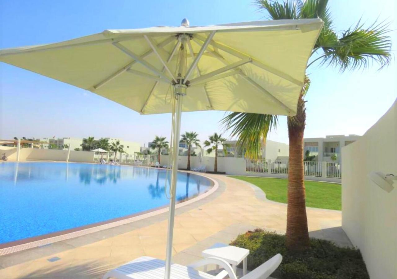 Holiday Home 3 Bedroom Seaview Рас ал Хайм Екстериор снимка