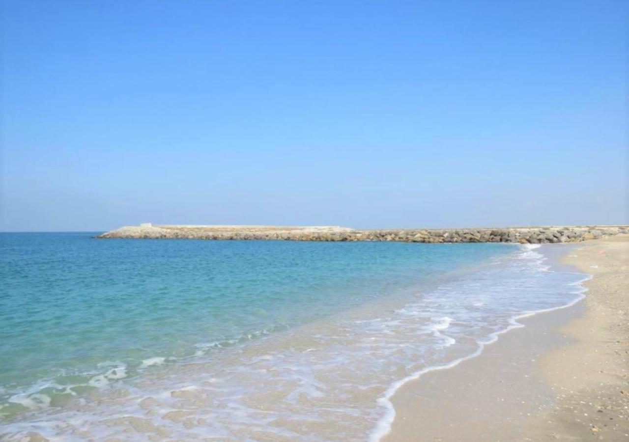 Holiday Home 3 Bedroom Seaview Рас ал Хайм Екстериор снимка