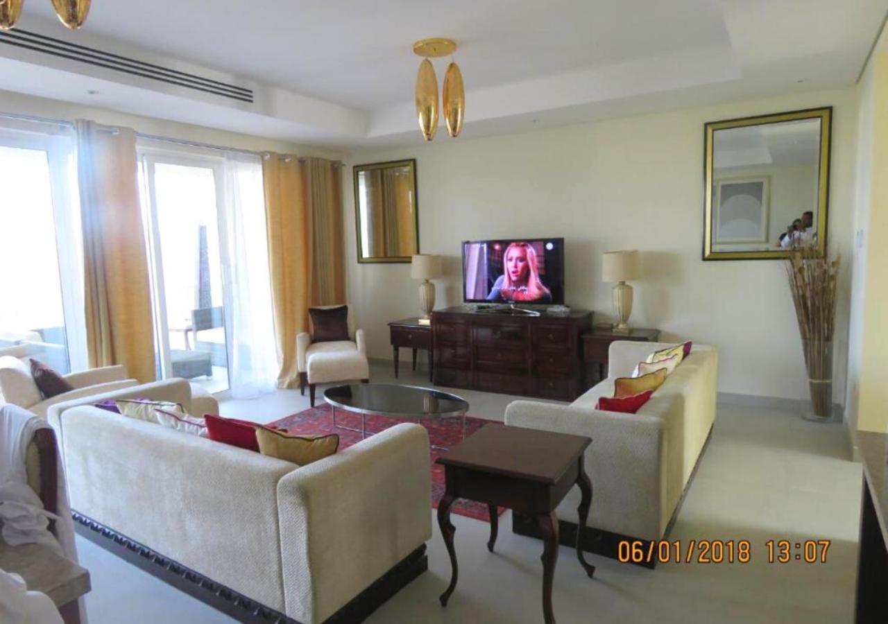Holiday Home 3 Bedroom Seaview Рас ал Хайм Екстериор снимка
