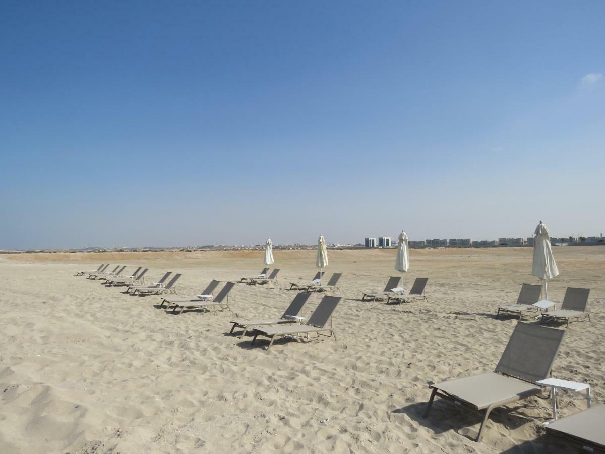 Holiday Home 3 Bedroom Seaview Рас ал Хайм Екстериор снимка